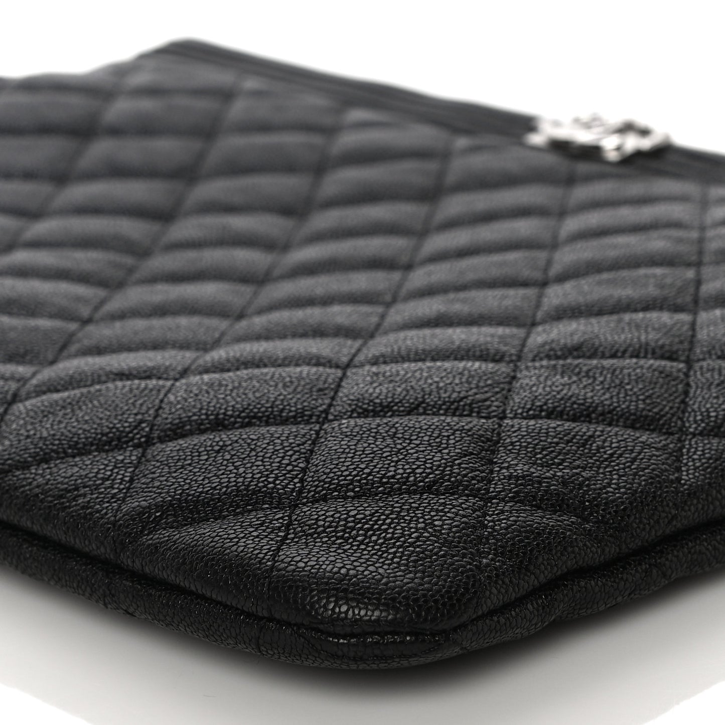 Caviar Quilted Medium Boy Cosmetic Case Black