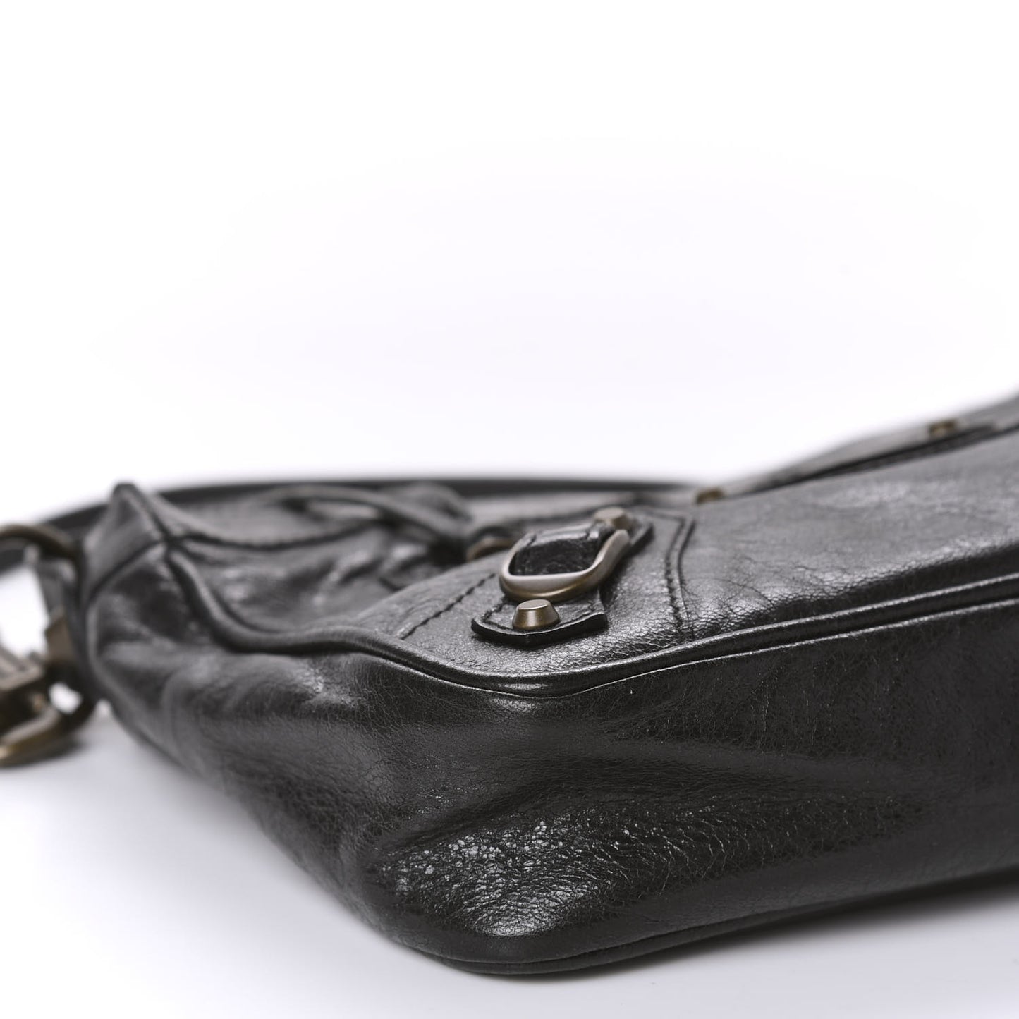 Chevre Classic Hardware Shoulder Bag Black