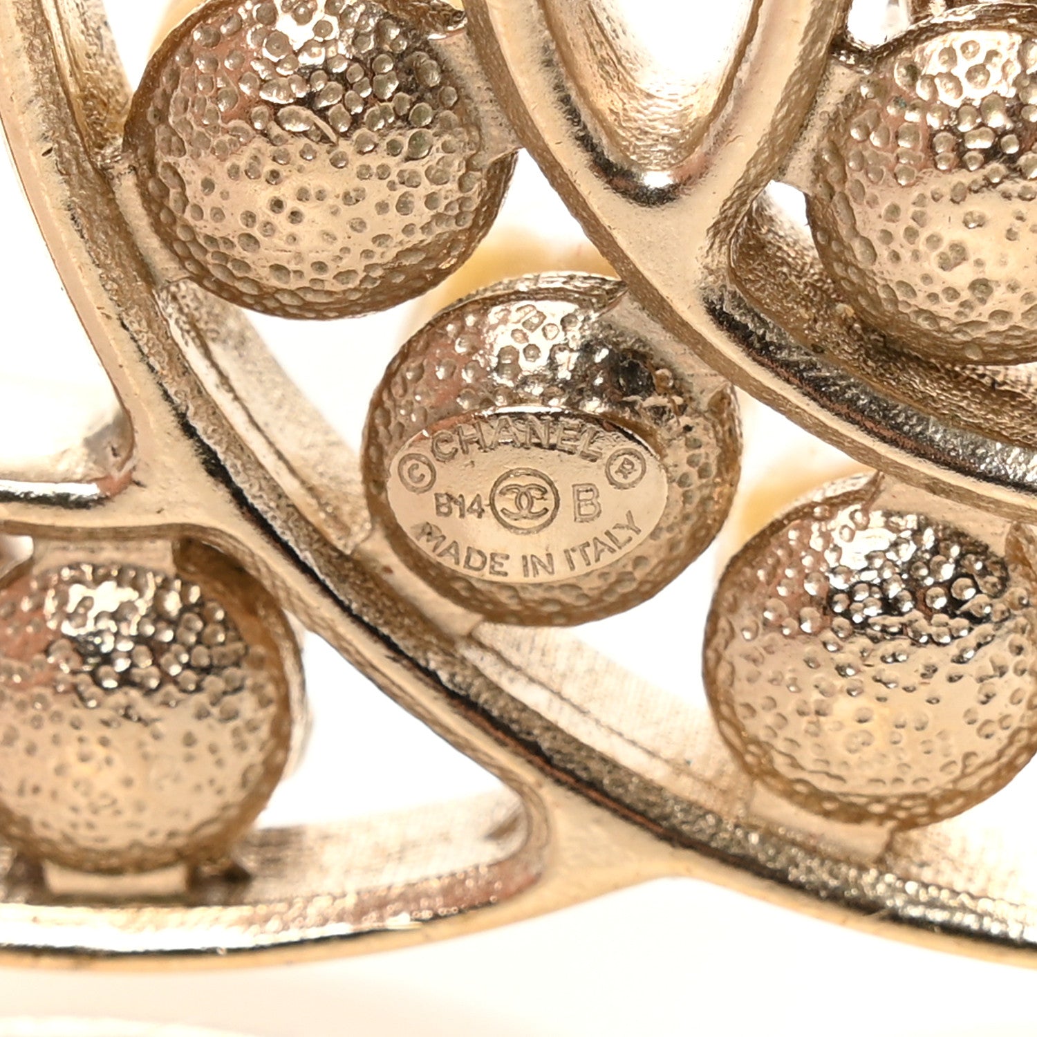 Chanel Pearl Crystal CC Brooch Gold Pearly White 3 of 4