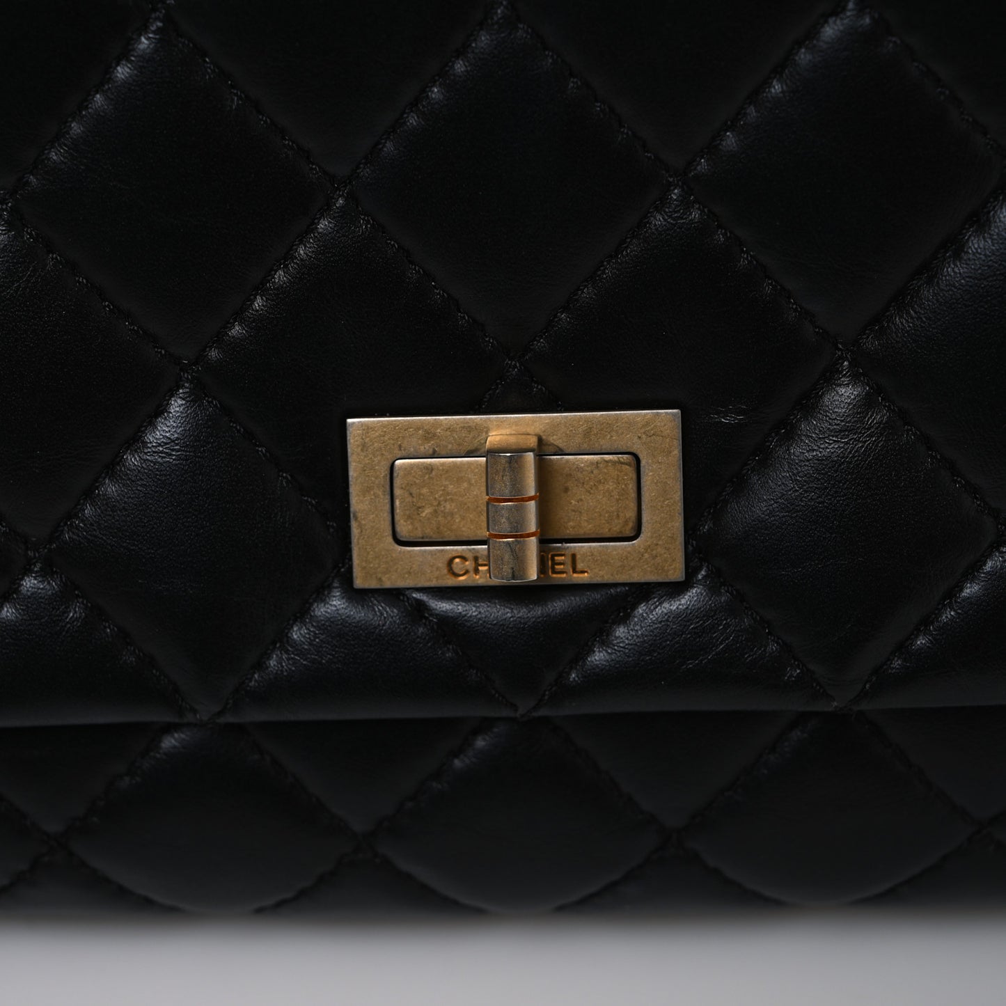 Aged Calfskin Quilted Reissue 2.55 Clutch Black