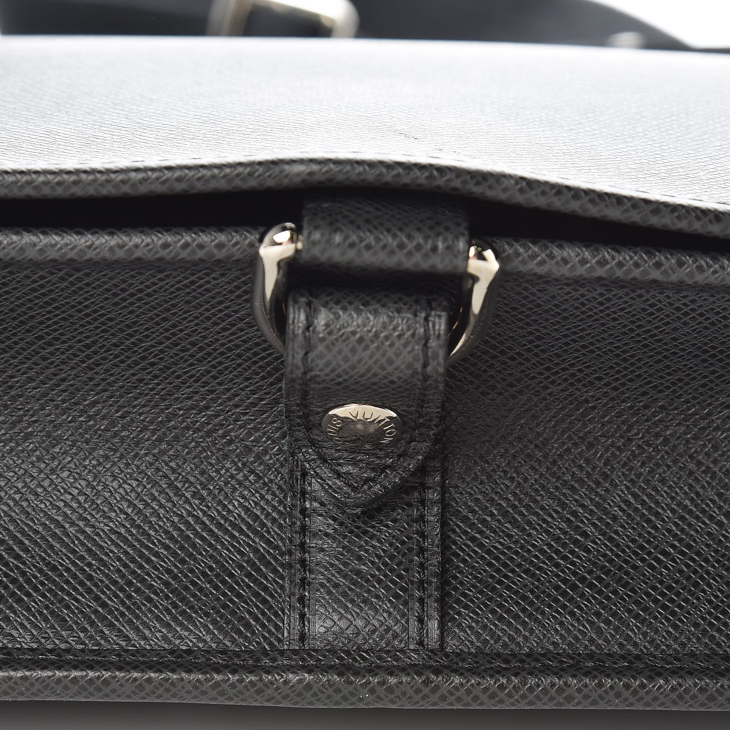 Louis Vuitton Taiga Andrei Ardoise 12 of 13