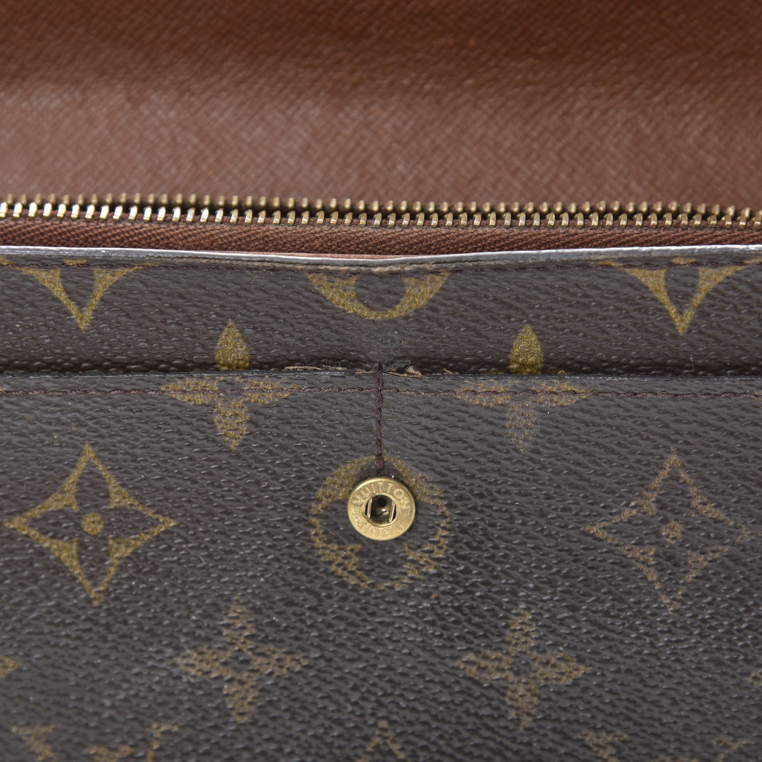 Louis Vuitton Monogram Sarah Wallet 8 of 12