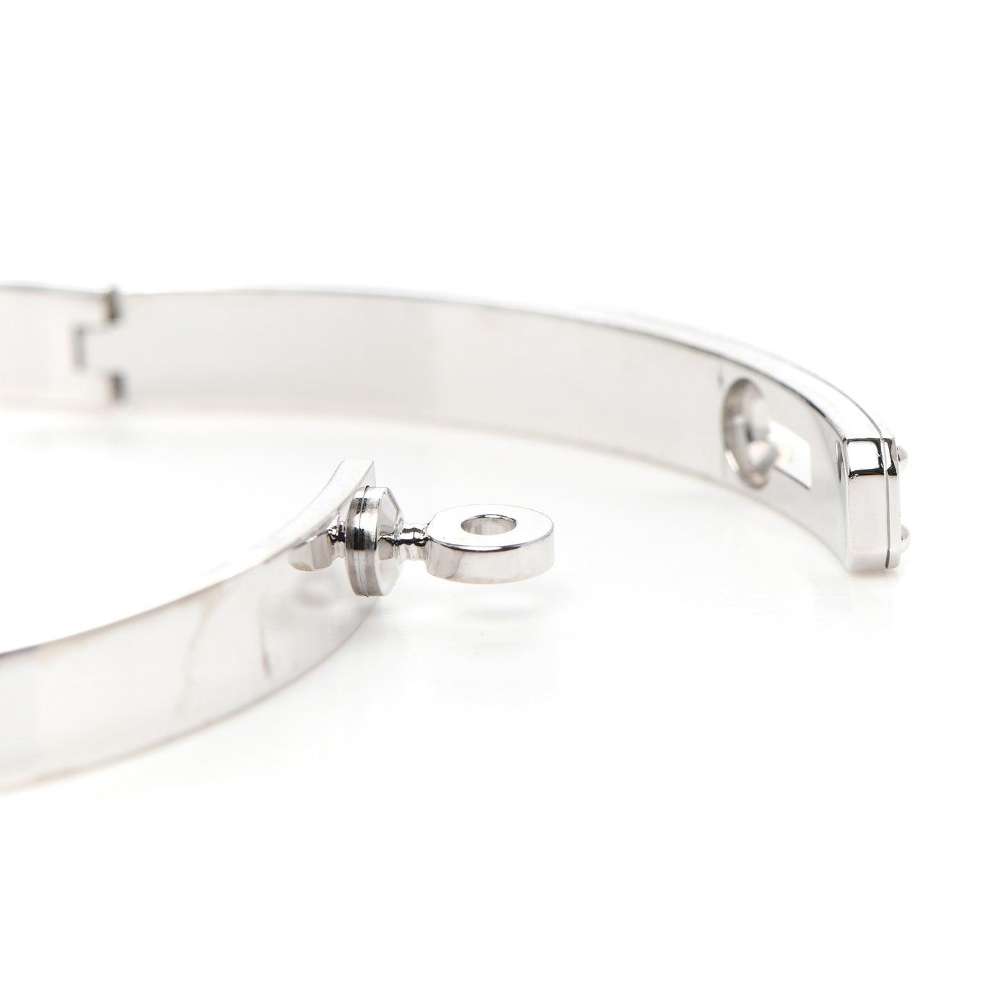 18K White Gold Diamond PM Kelly Pave Bracelet SH