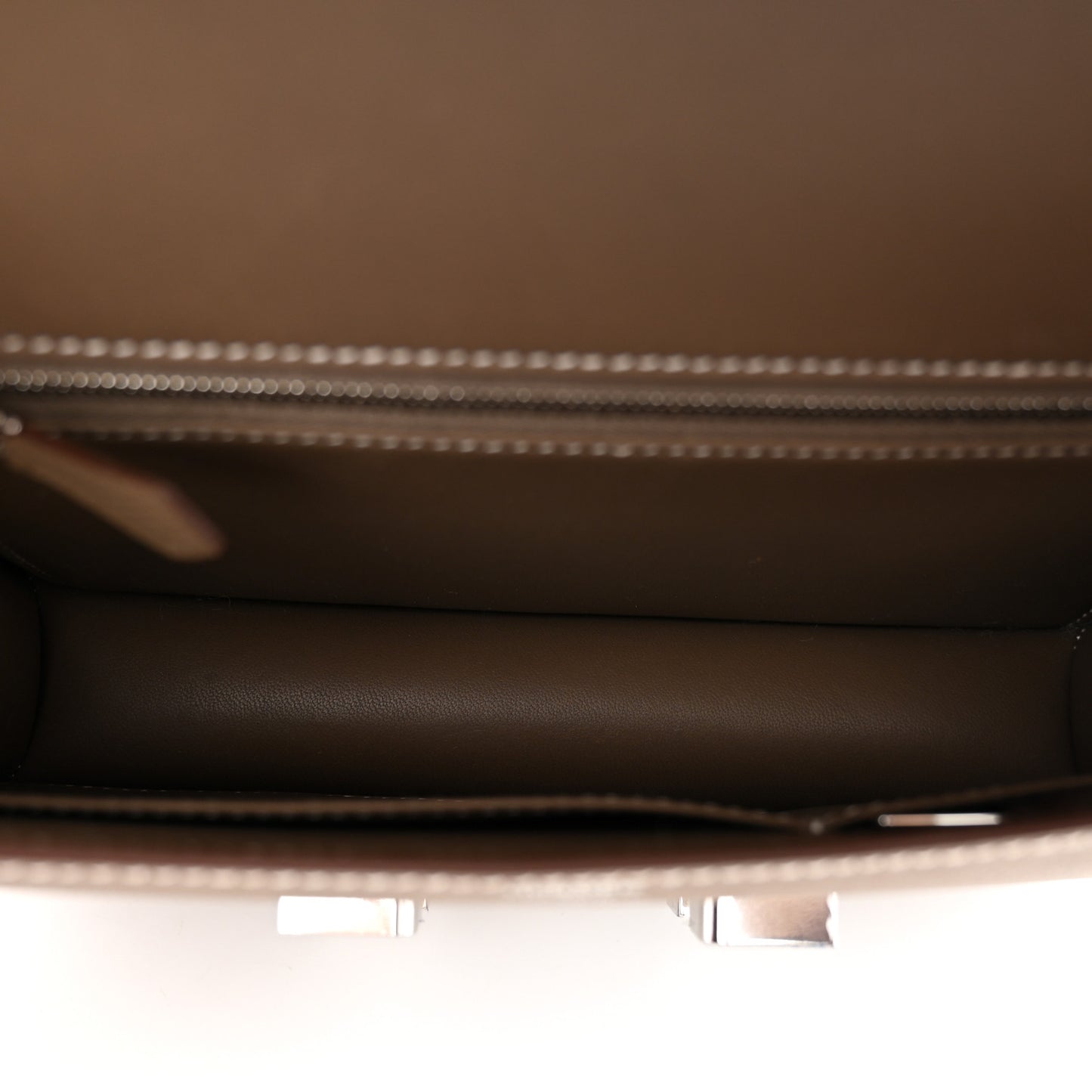 Epsom Constance 1-24 Etoupe