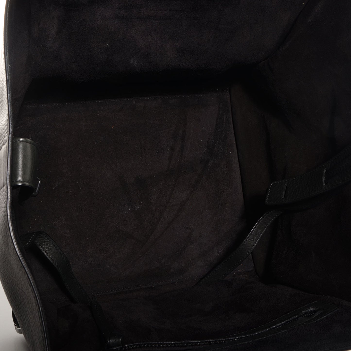 Supple Calfskin Medium Phantom Luggage Black