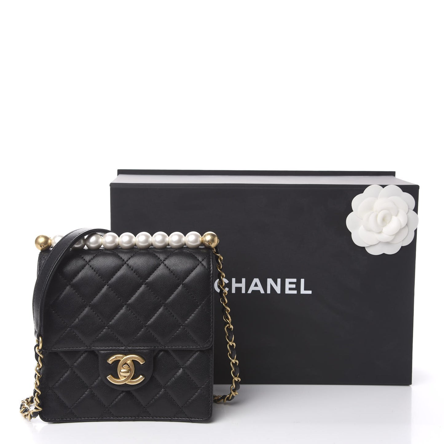 Lambskin Quilted Chic Pearls Flap Black