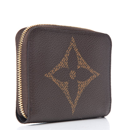 Louis Vuitton Monogram Giant Zippy Coin Purse 4 of 8