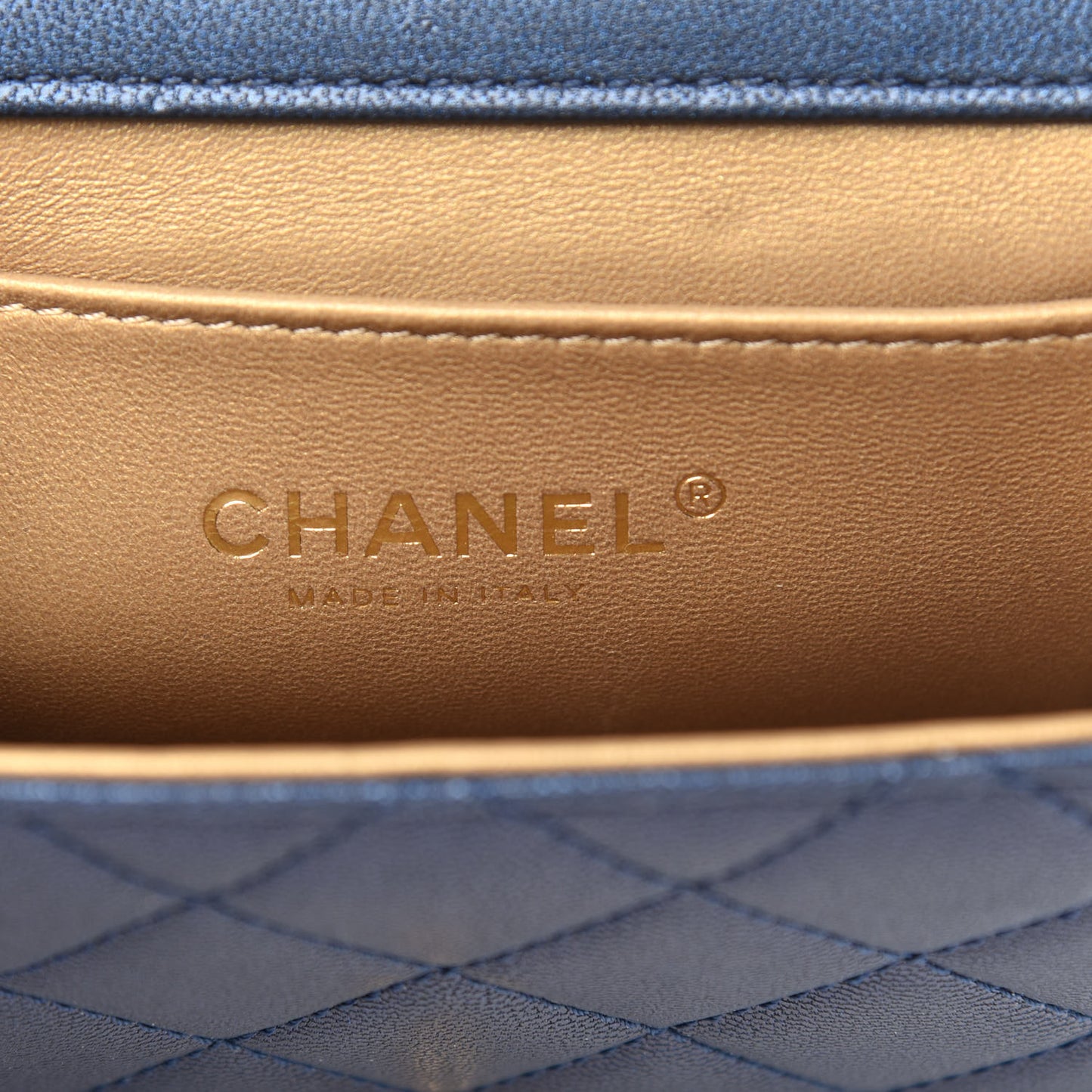 Iridescent Lambskin Quilted Chic Pearls Flap Navy Blue