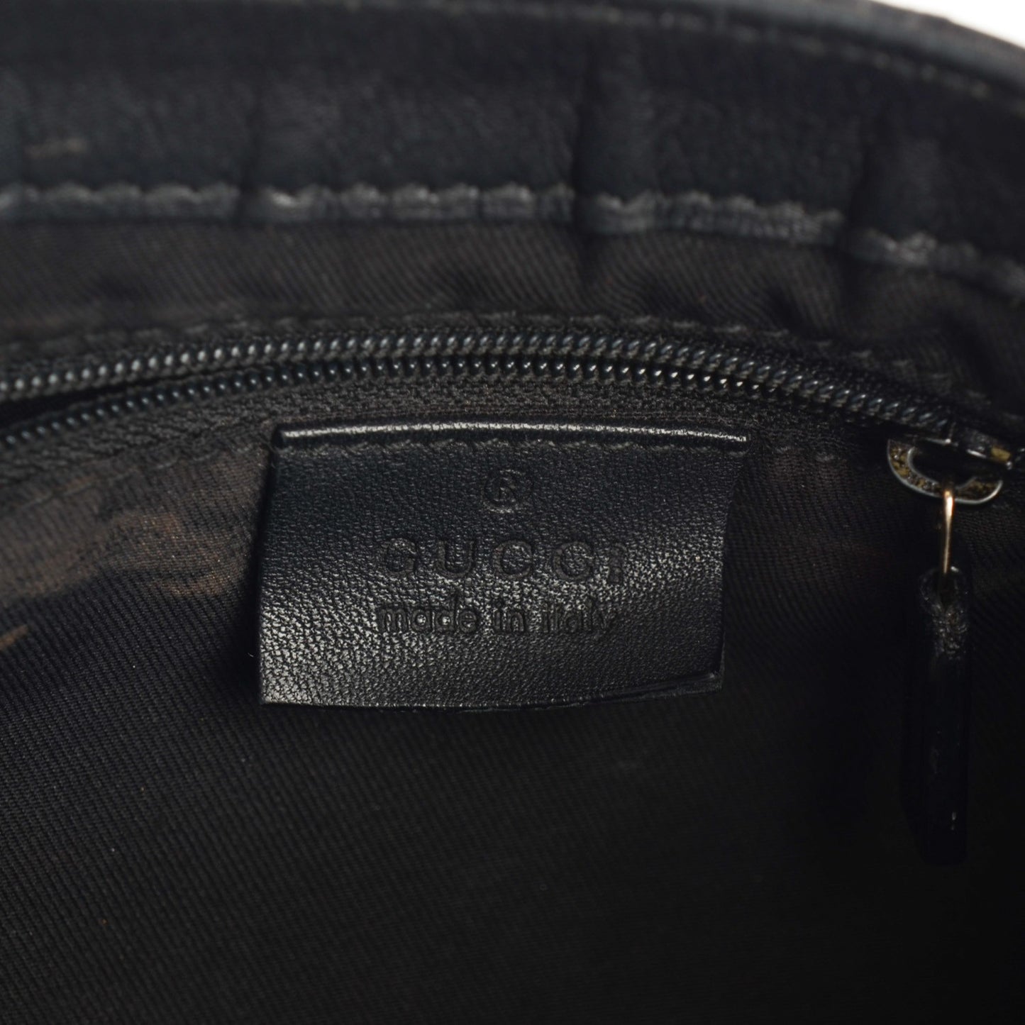 Python D Ring Hobo Black