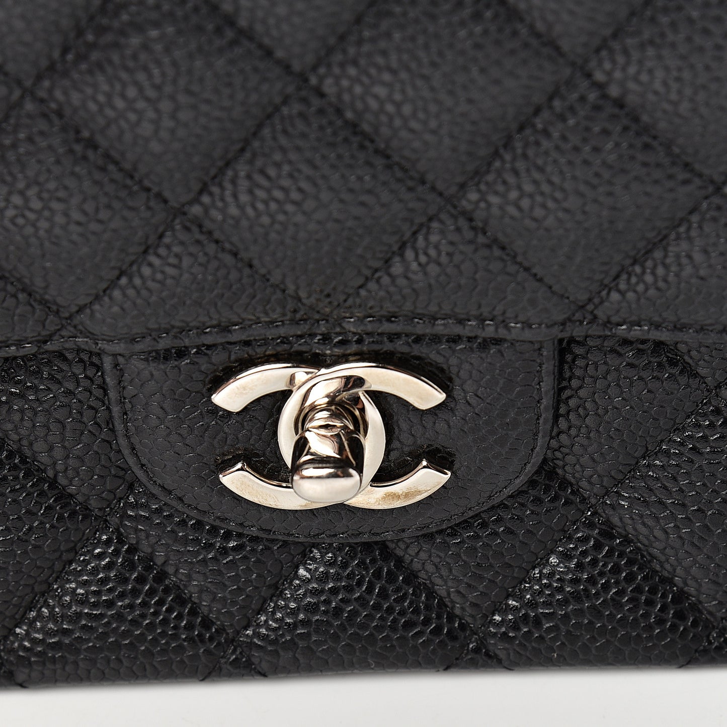 Caviar Quilted Medium Double Flap Black