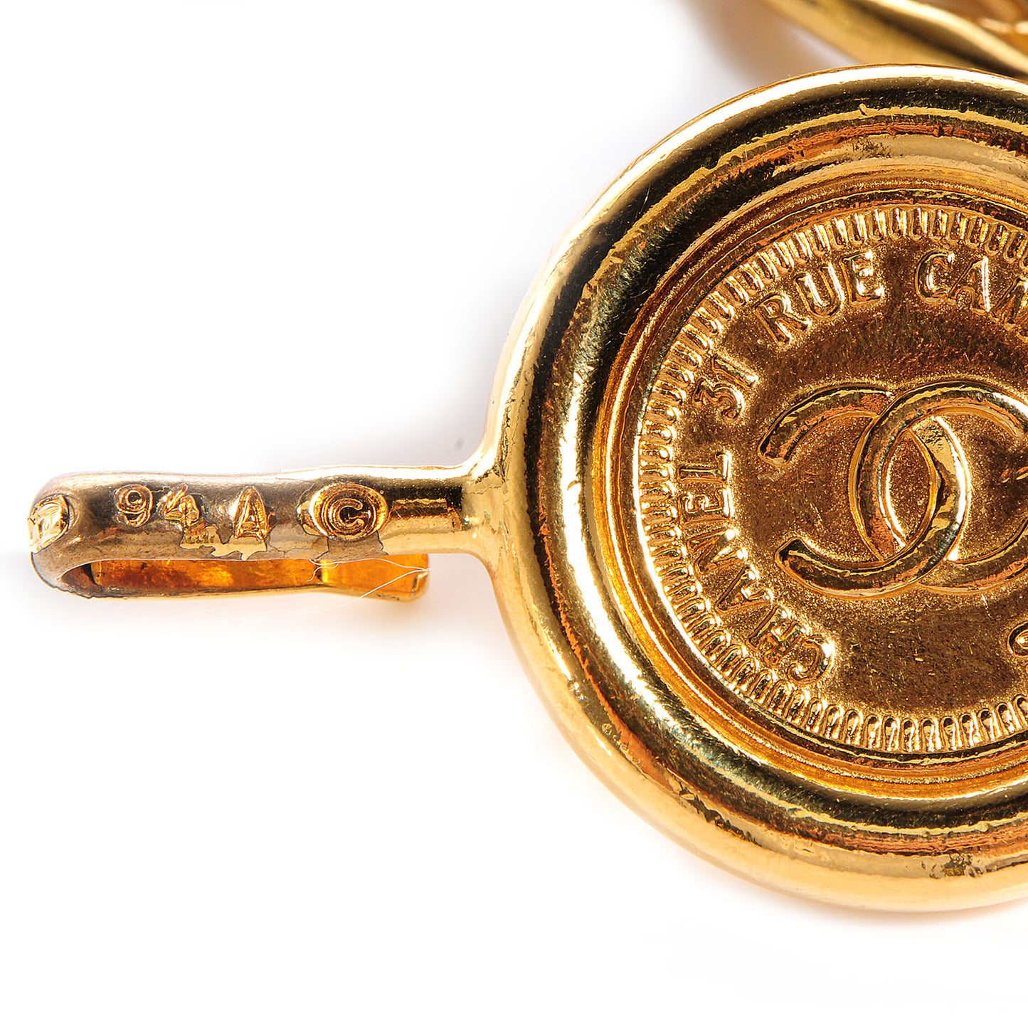Metal Chain CC Medallion Belt Gold