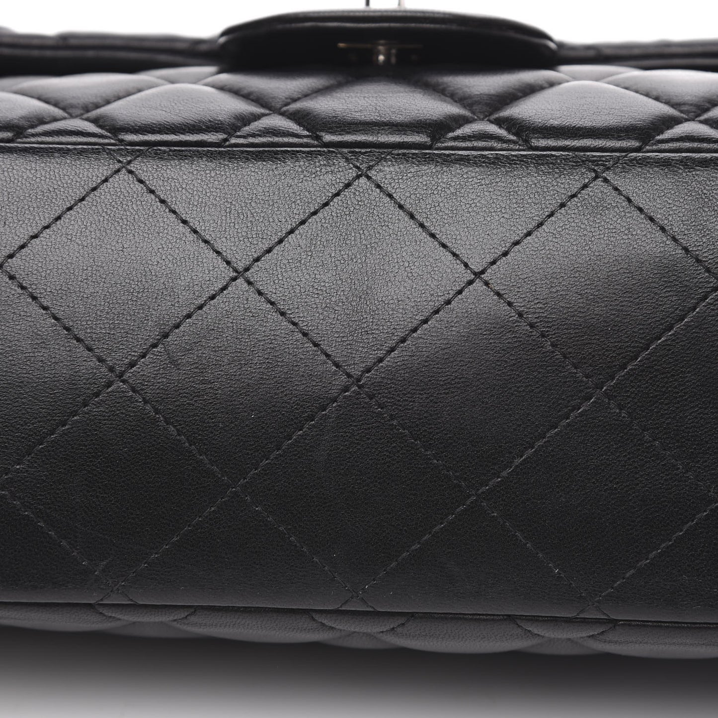 Lambskin Quilted Maxi Single Flap Black