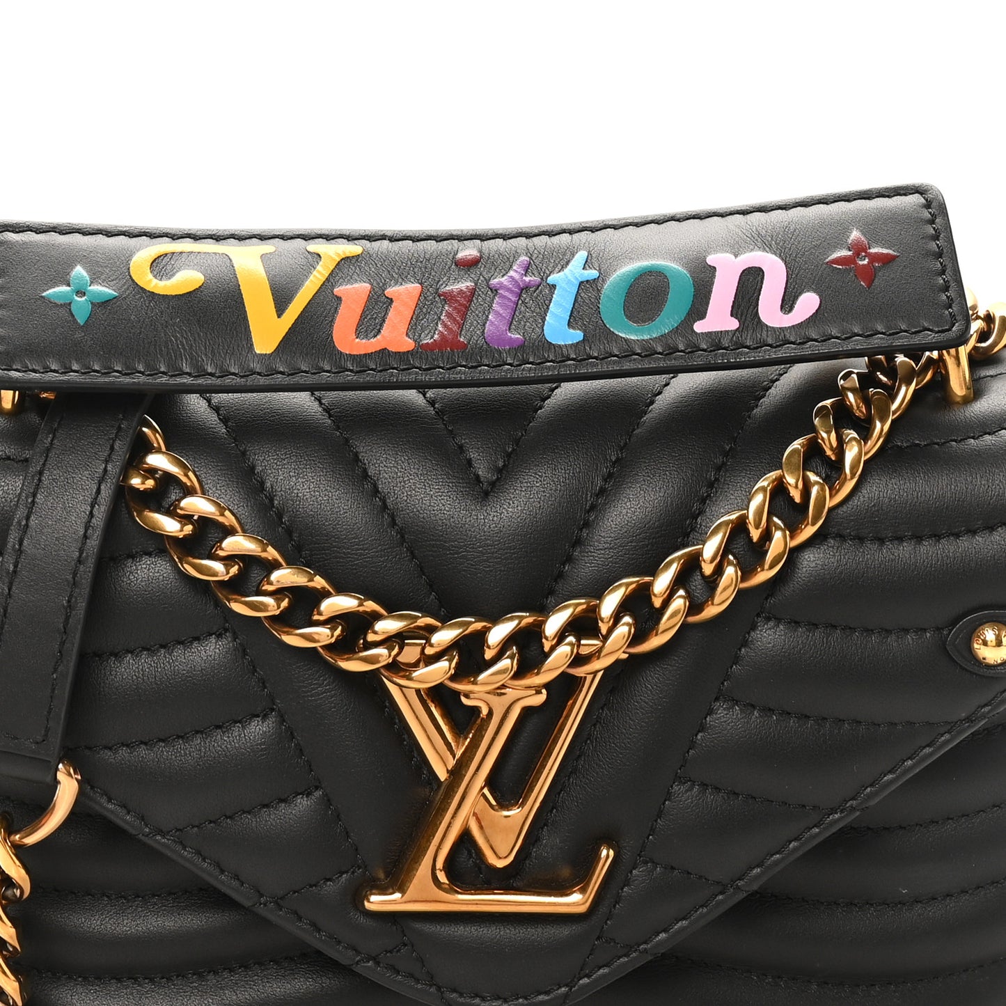 Calfskin New Wave Chain PM Black