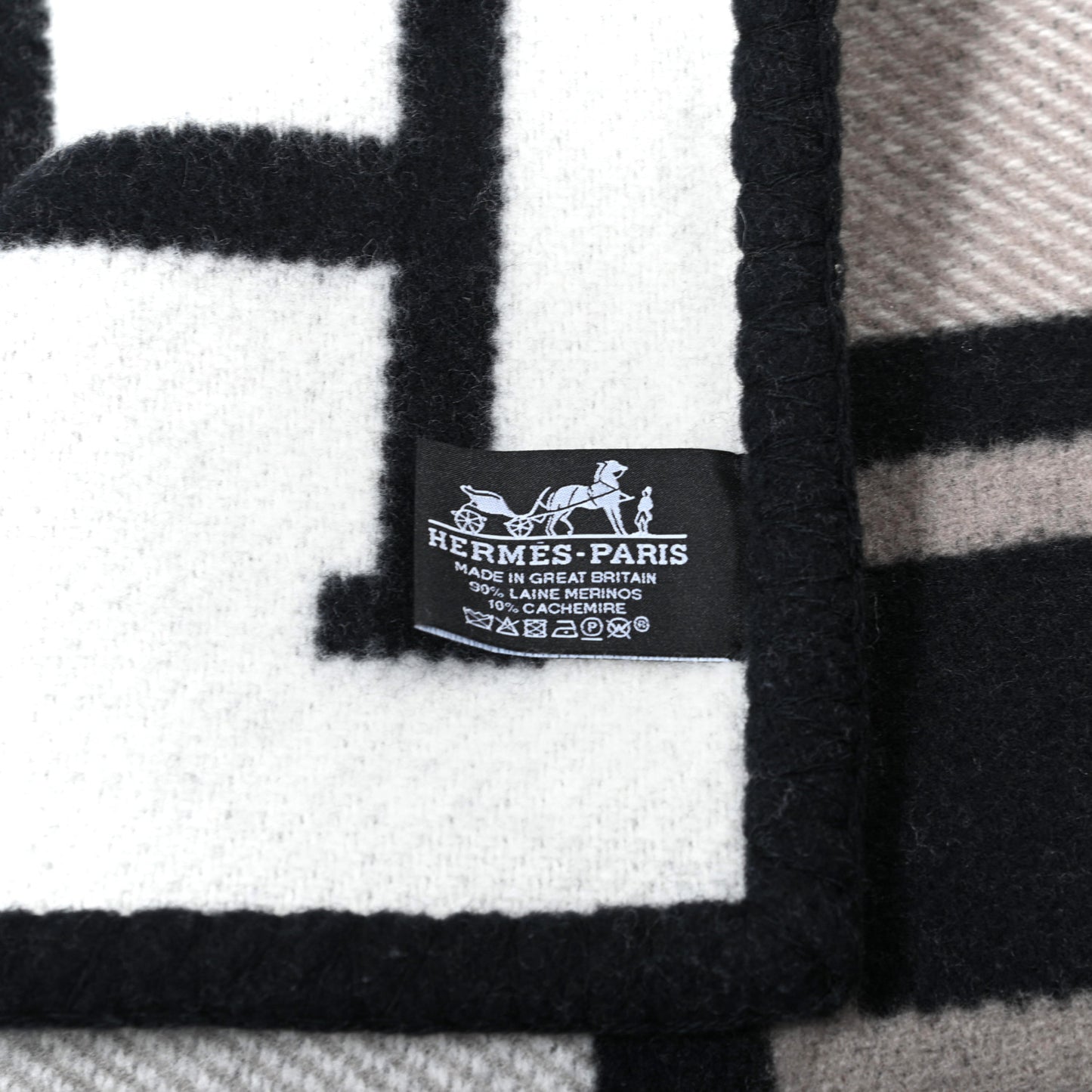 Wool Cashmere Avalon III Blanket Ecru Black