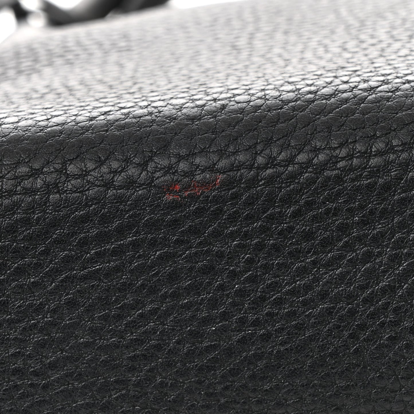 Vitello Daino Small Tote Black