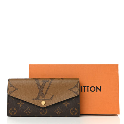 Louis Vuitton Reverse Monogram Giant Sarah Wallet 7 of 7