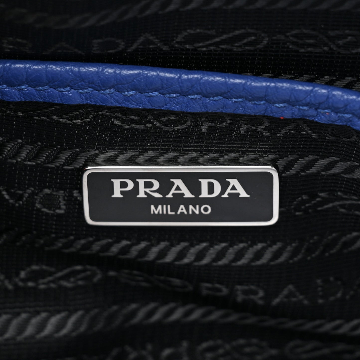 Vitello Phenix Camera Bag Royal