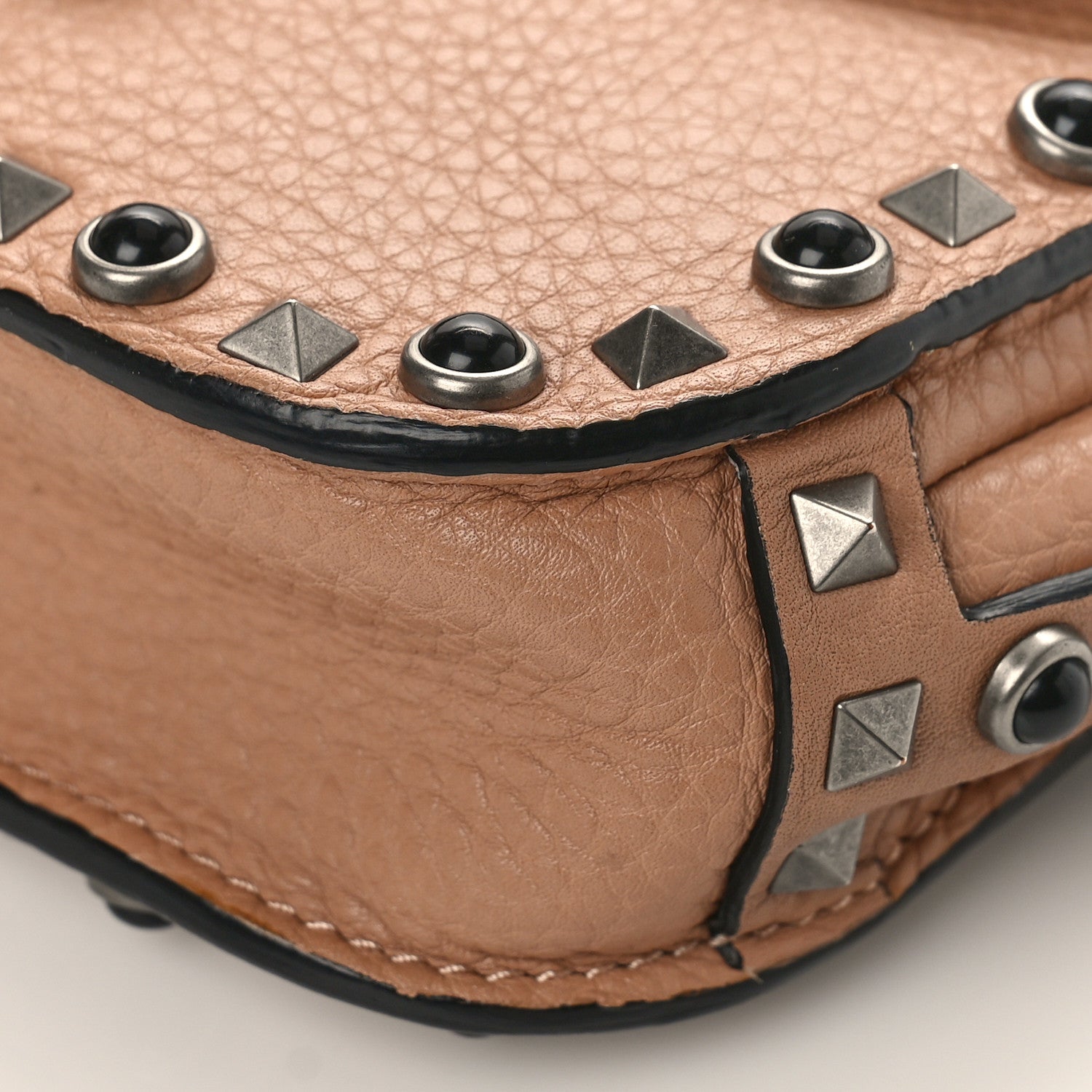 Valentino Garavani Grained Calfskin Onyx Guitar Strap Rockstud Rolling Shoulder Flap Messenger Bag Soft Noisette 8 of 9