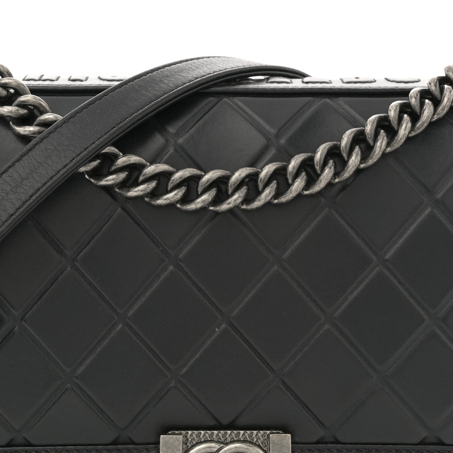 Calfskin Embossed New Medium Paris Salzburg Boy Flap Black