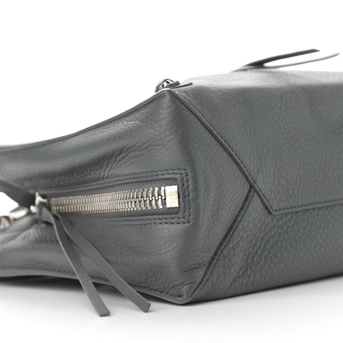 Veau Papier A6 Zip Around Tote Gris Fossile