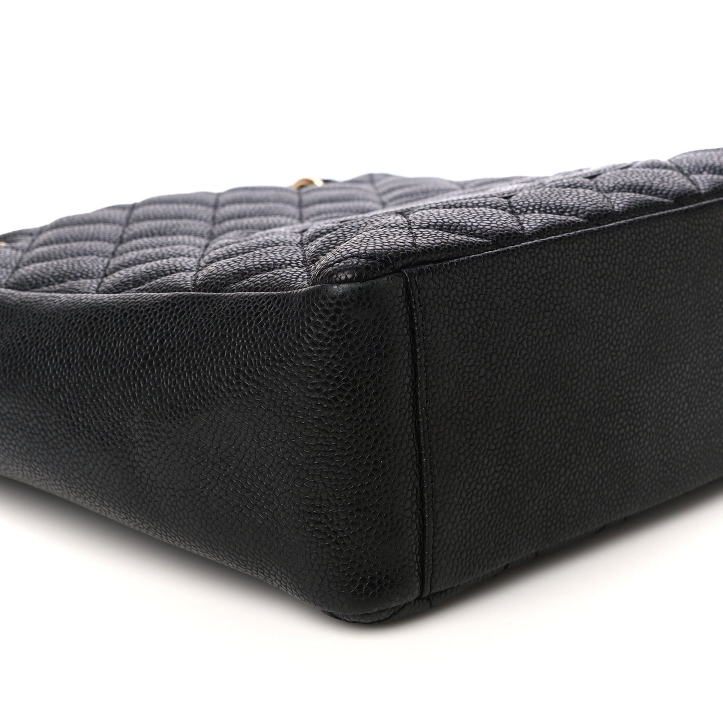 Caviar Quilted Petit Shopping Tote PST Black