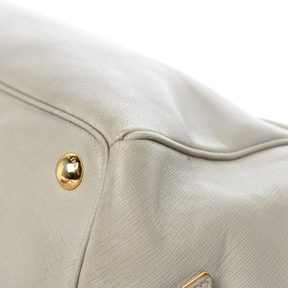 Prada Saffiano Tote Argilla 30 of 35