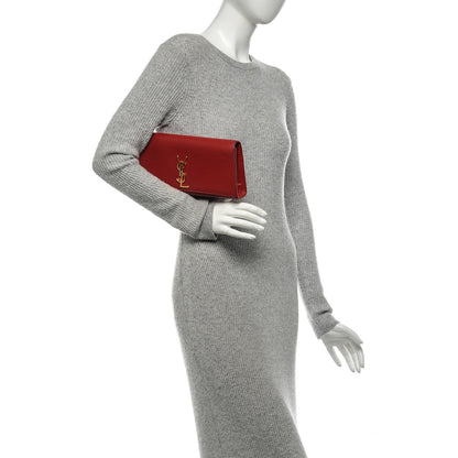 Saint Laurent Grain De Poudre Classic Monogram Clutch Red 2 of 9