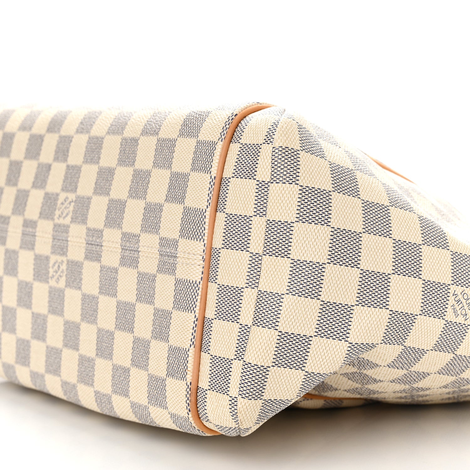 Louis Vuitton Damier Azur Totally MM 9 of 9