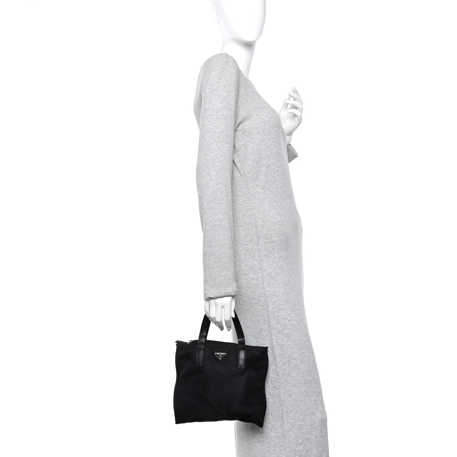 バッグ PRADA TESSUTO NYLON MINI TOTE HAND BAG Prada Tessuto Nylon Mini Shopping Tote Black 1858864 – FASHIONPHILE