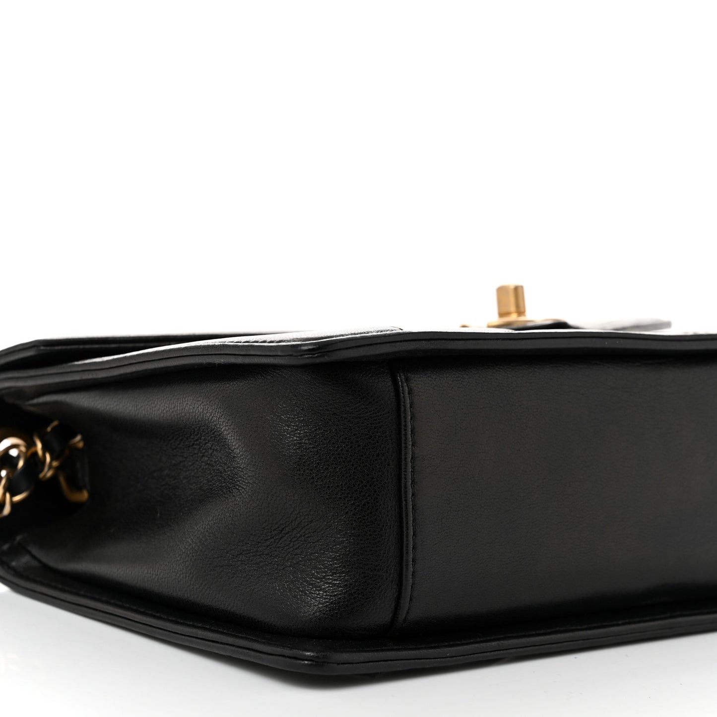 Lambskin Reversed Chevron Quilted Flap Black