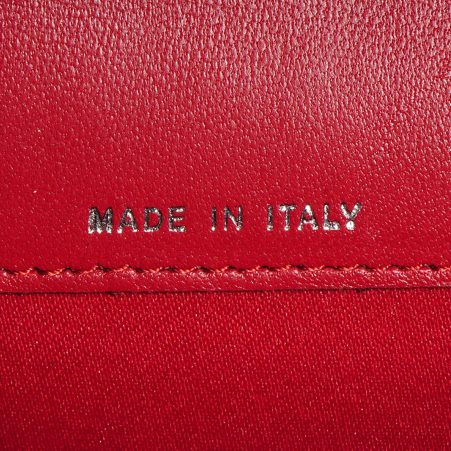 Lambskin Camellia Embossed Card Holder Wallet Rouge