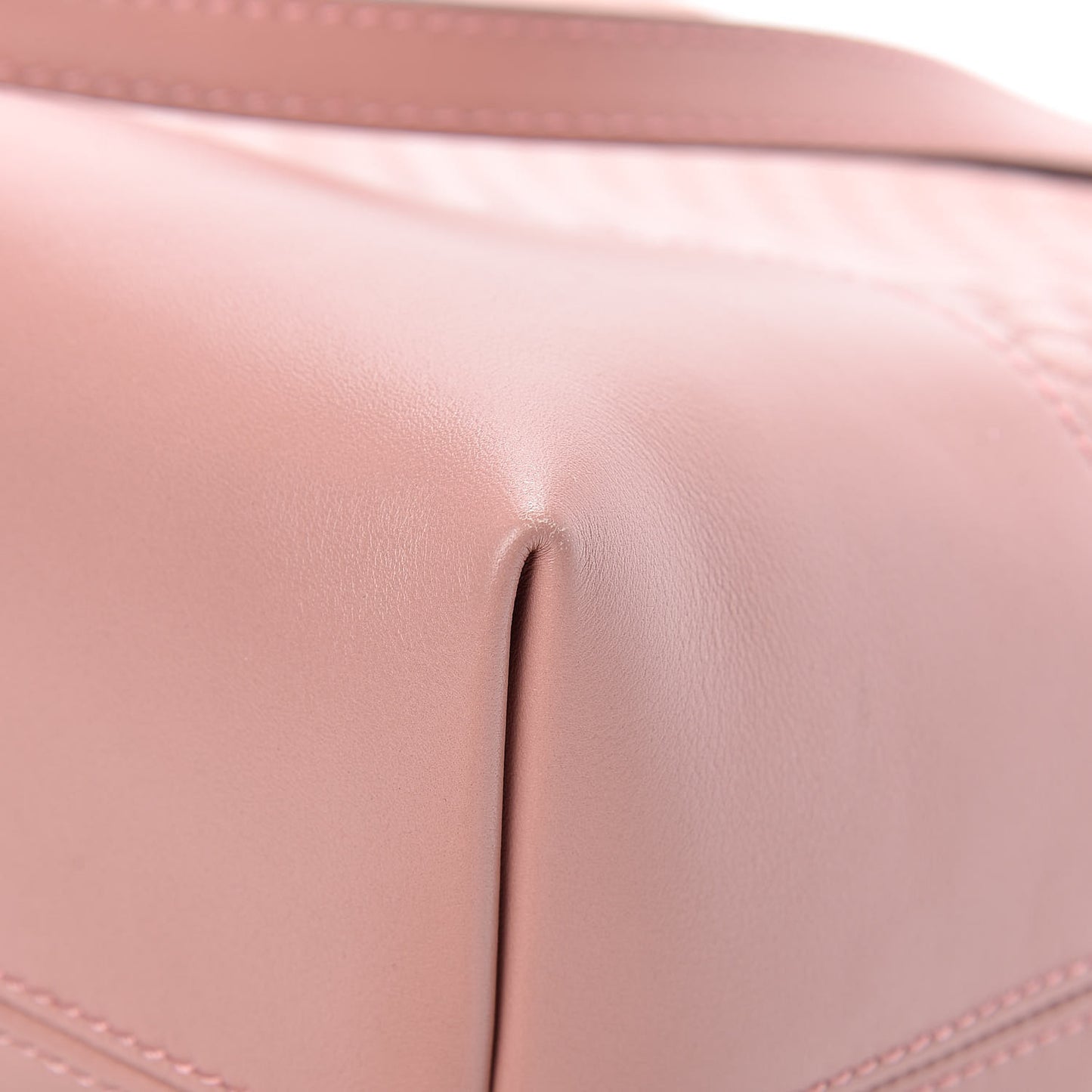 Soft Microguccissima Medium Bree Shoulder Bag Soft Pink