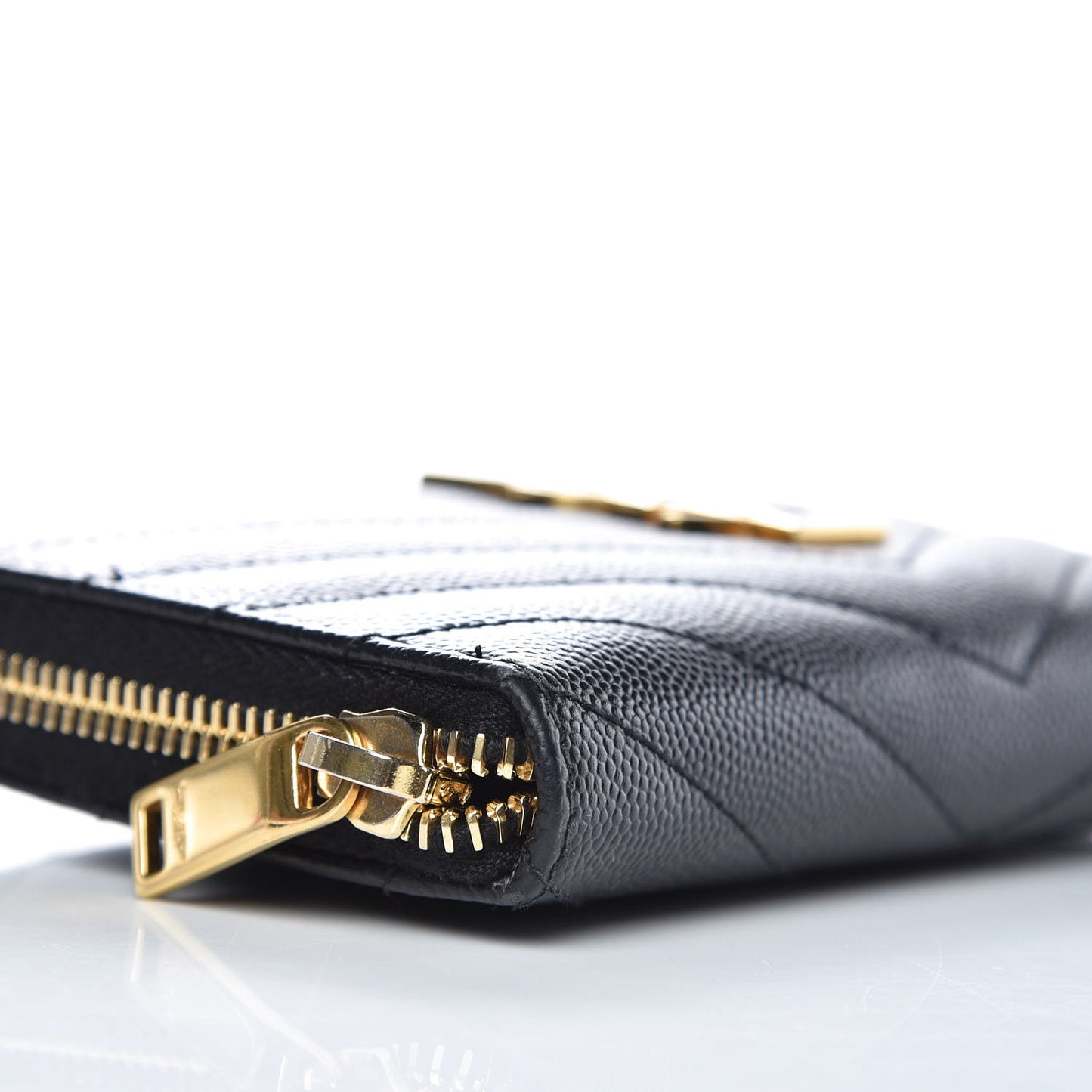 Grain De Poudre Matelasse Chevron Monogram Zip Around Wallet Black