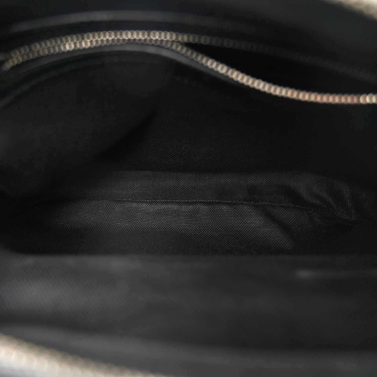 Gucci GG Supreme Monogram Small Crossbody Bag Black 5 of 10