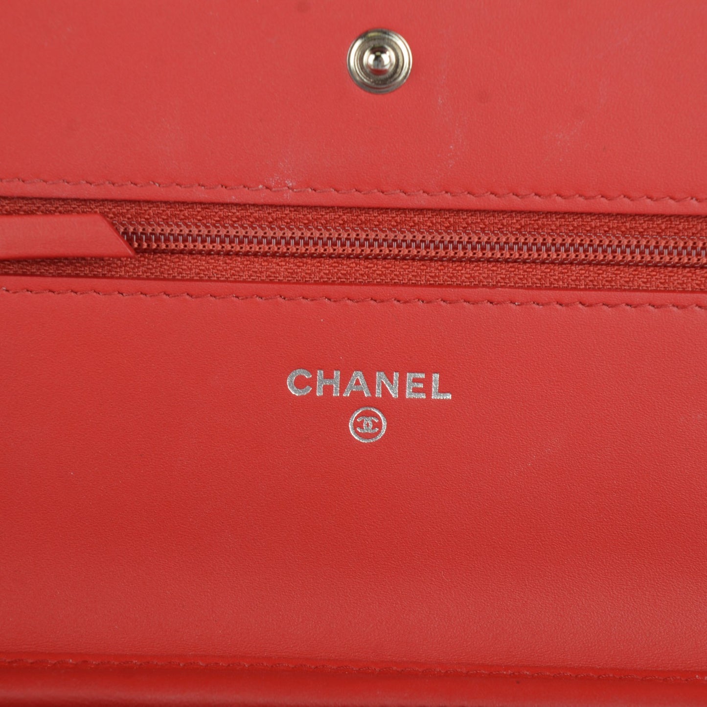 Caviar Timeless CC Wallet On Chain WOC Red
