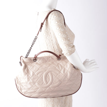 Chanel Iridescent Calfskin Country Chic Hobo Ecru 2 of 7