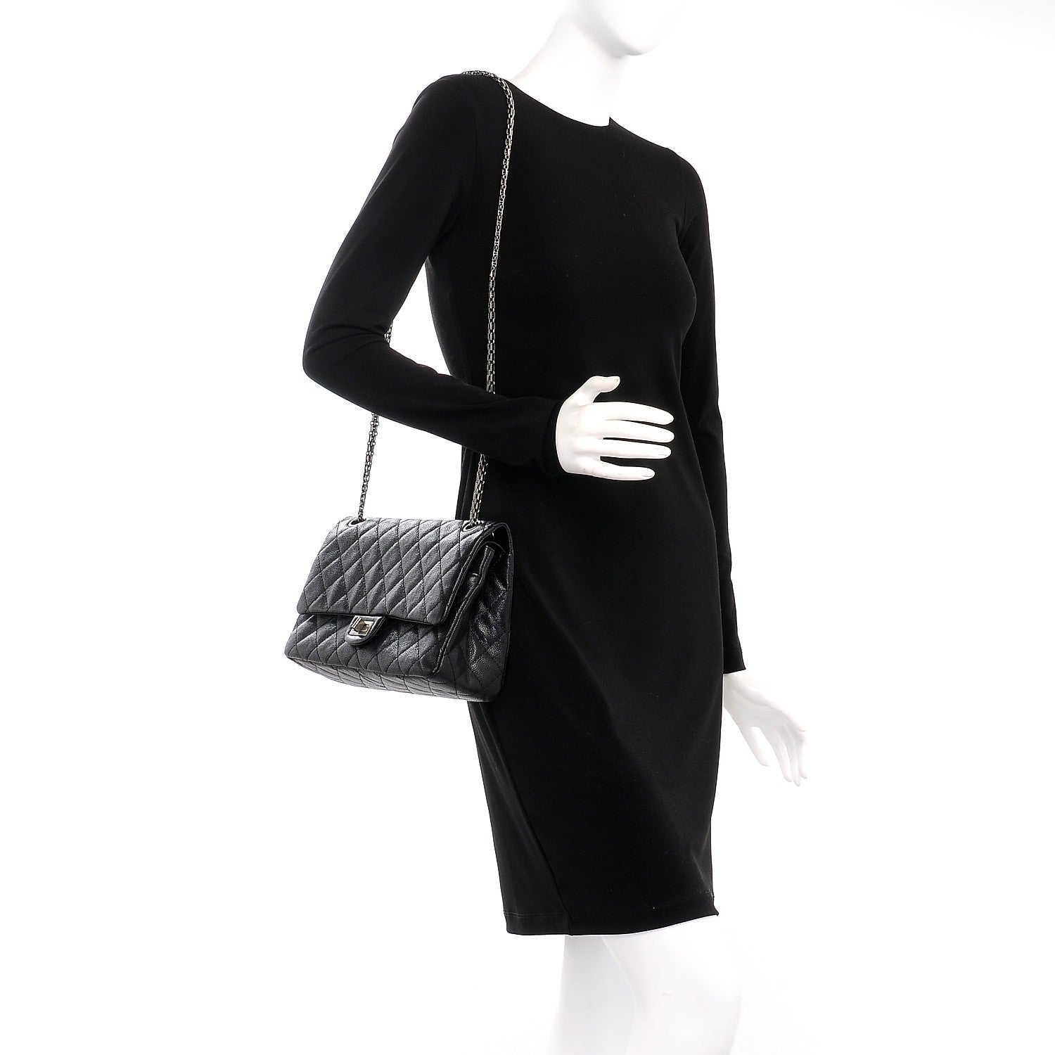 Chanel Caviar 2.55 Reissue 226 Flap Black 2 of 9