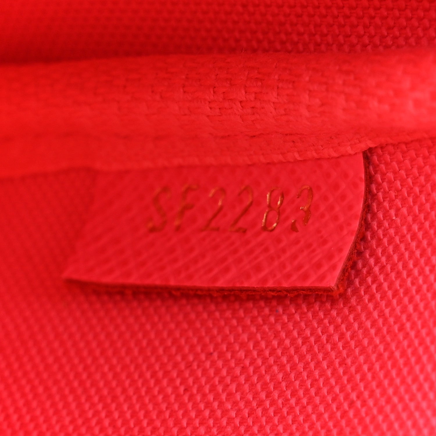 Louis Vuitton Monogram 2023 Christmas Animation Sailing Pochette Accessories Dragon Fruit Pink 7 of 11