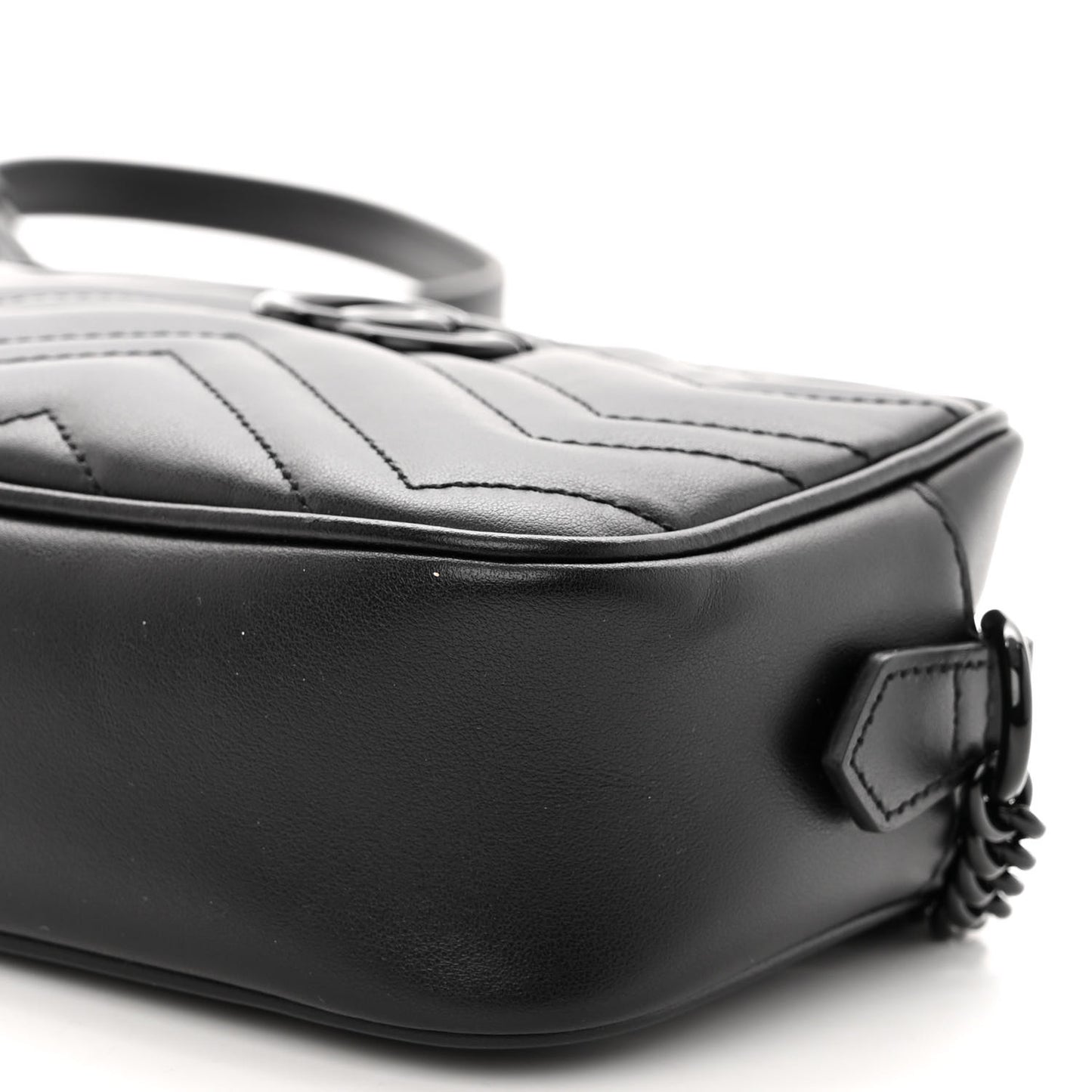 Calfskin Matelasse Monochrome Mini GG Marmont Chain Shoulder Bag Black