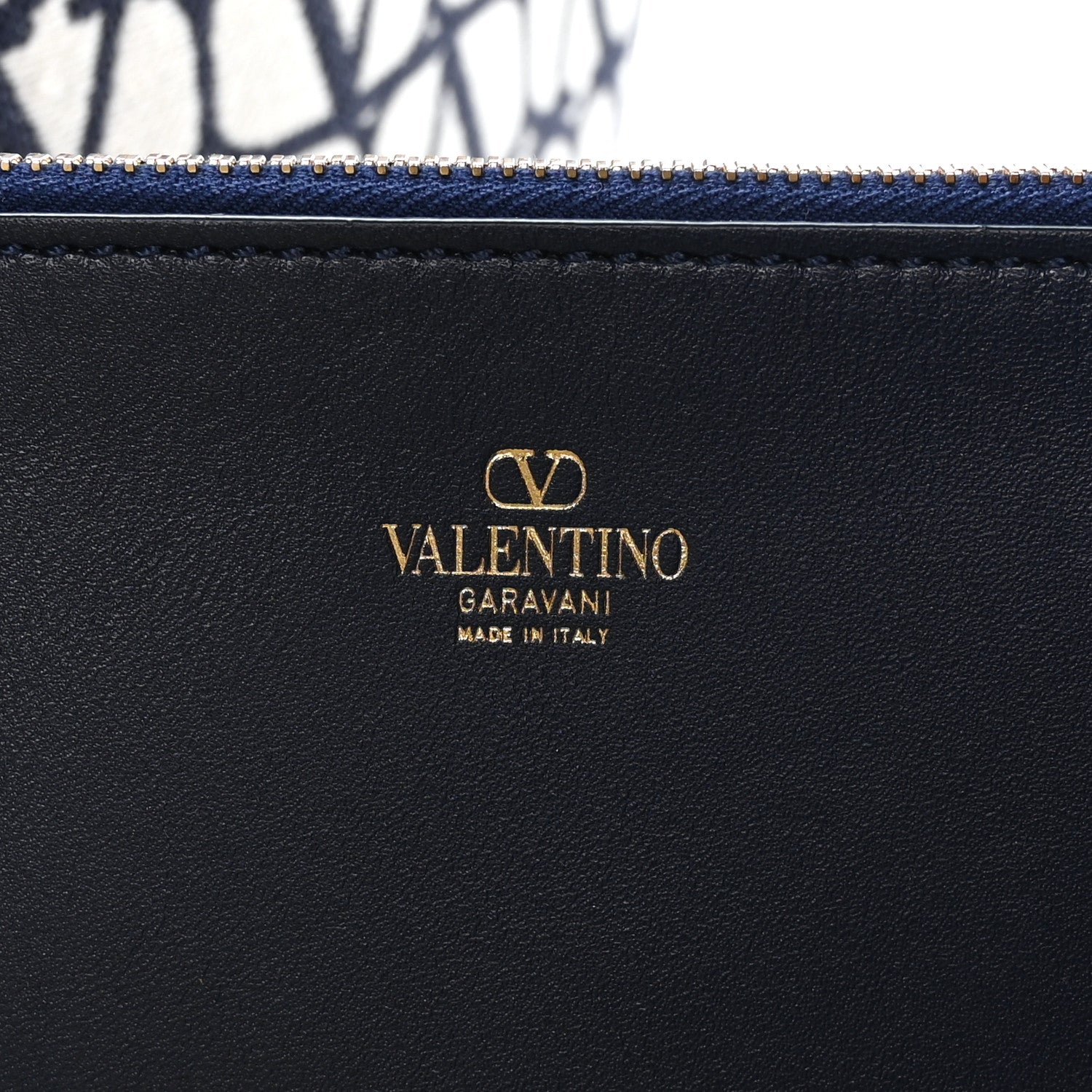 Valentino Garavani Toile Iconographe Vlogo All In Shopping Bag White Worker 6 of 9