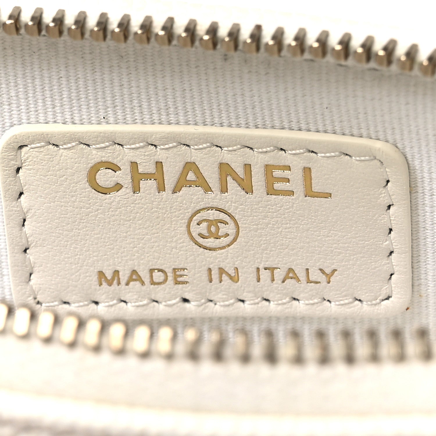 Chanel Caviar Quilted Zip Card Holder Wallet White 13 of 16