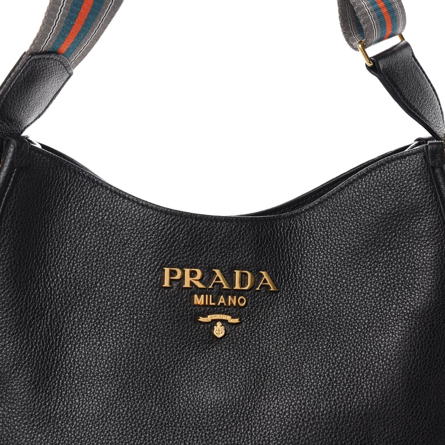 Vitello Daino Hobo Black