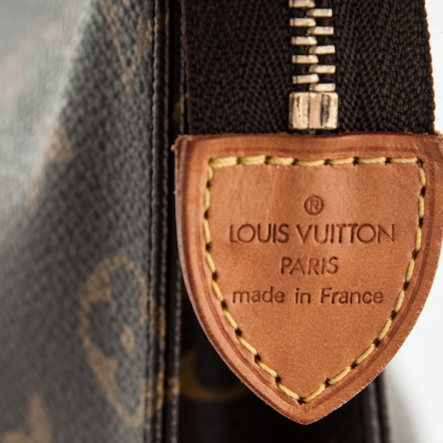 Louis Vuitton Monogram Toiletry Pouch 26 7 of 7
