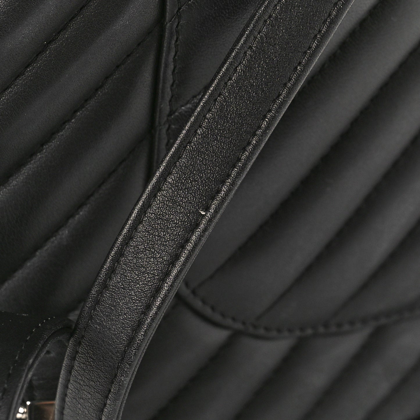 Calfskin Chevron Quilted Large Urban Spirit Backpack Black