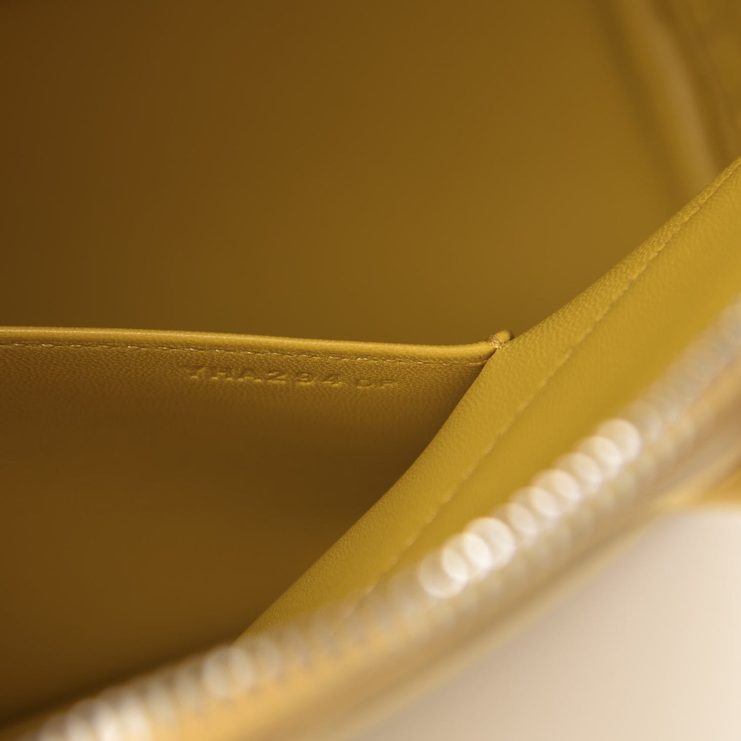 Epsom Bolide 27 Jaune Ambre