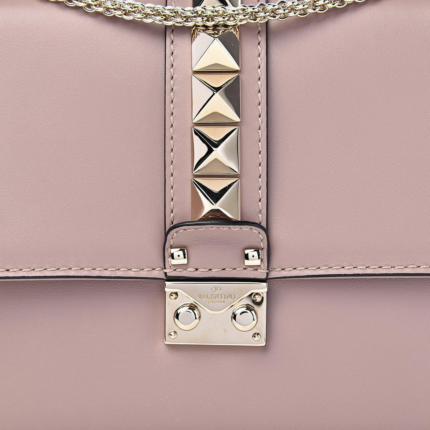 Vitello Medium Glam Lock Rockstud Flap Poudre