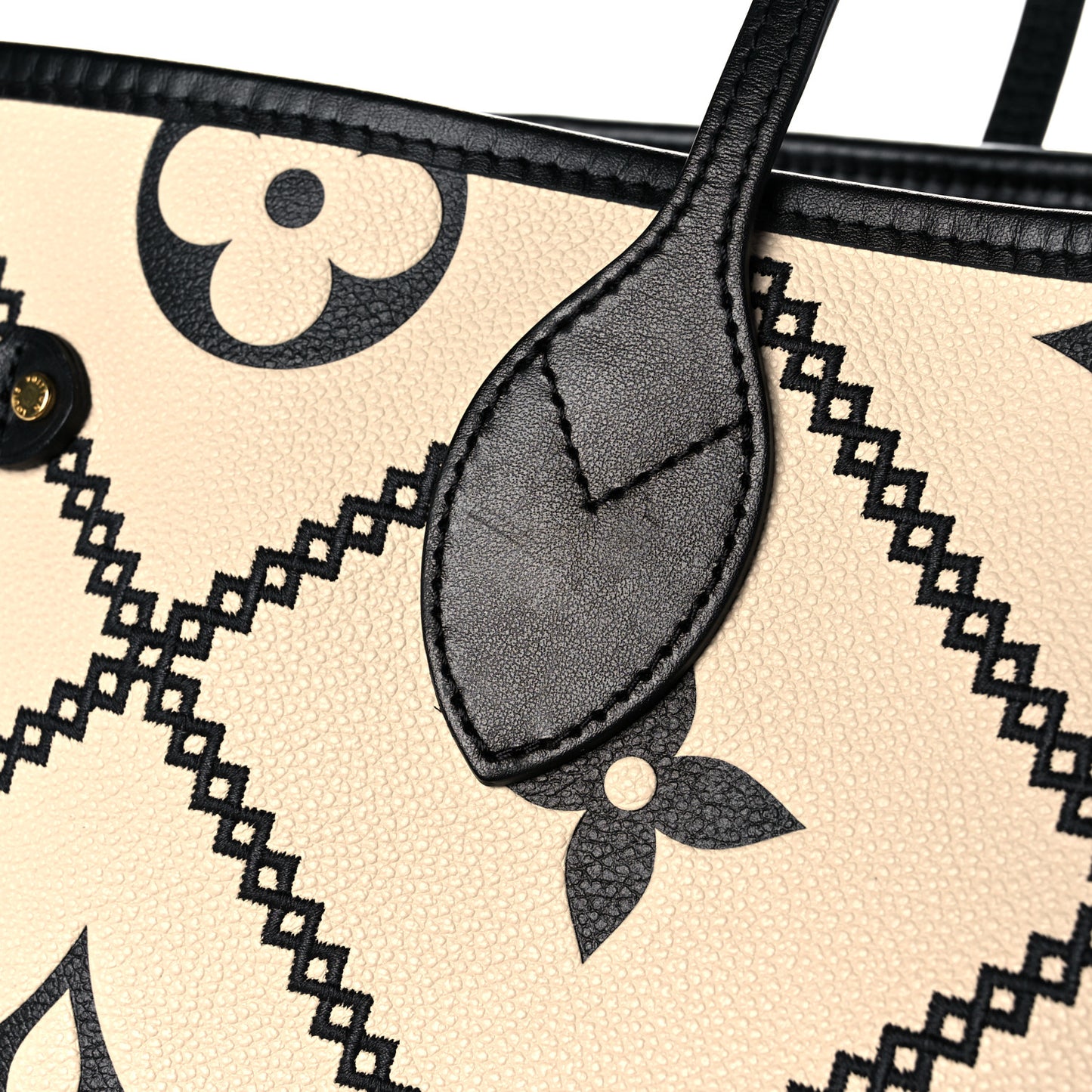 Empreinte Monogram Giant Broderies Neverfull MM Cream Black