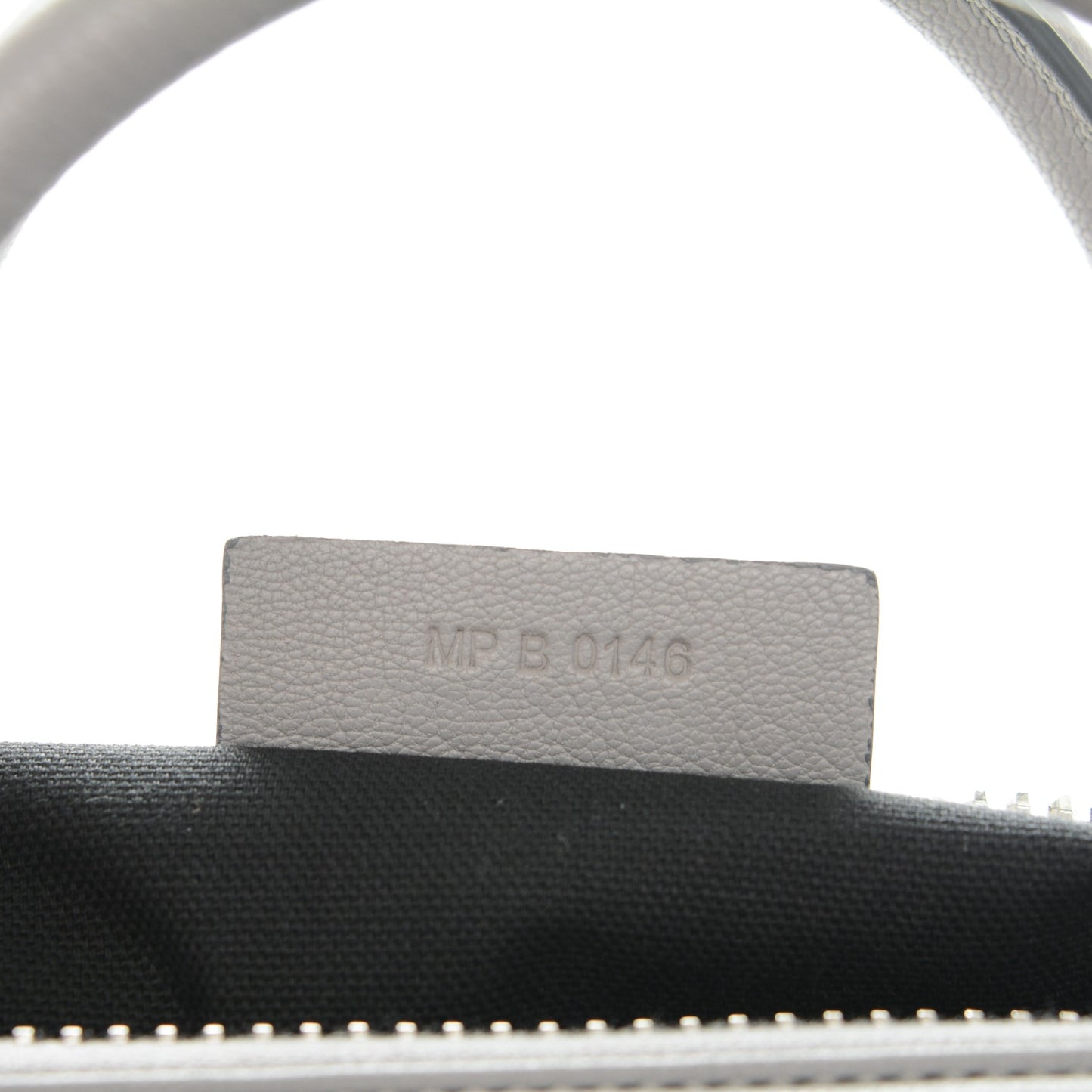 Sugar Goatskin Medium Antigona Pearl Grey