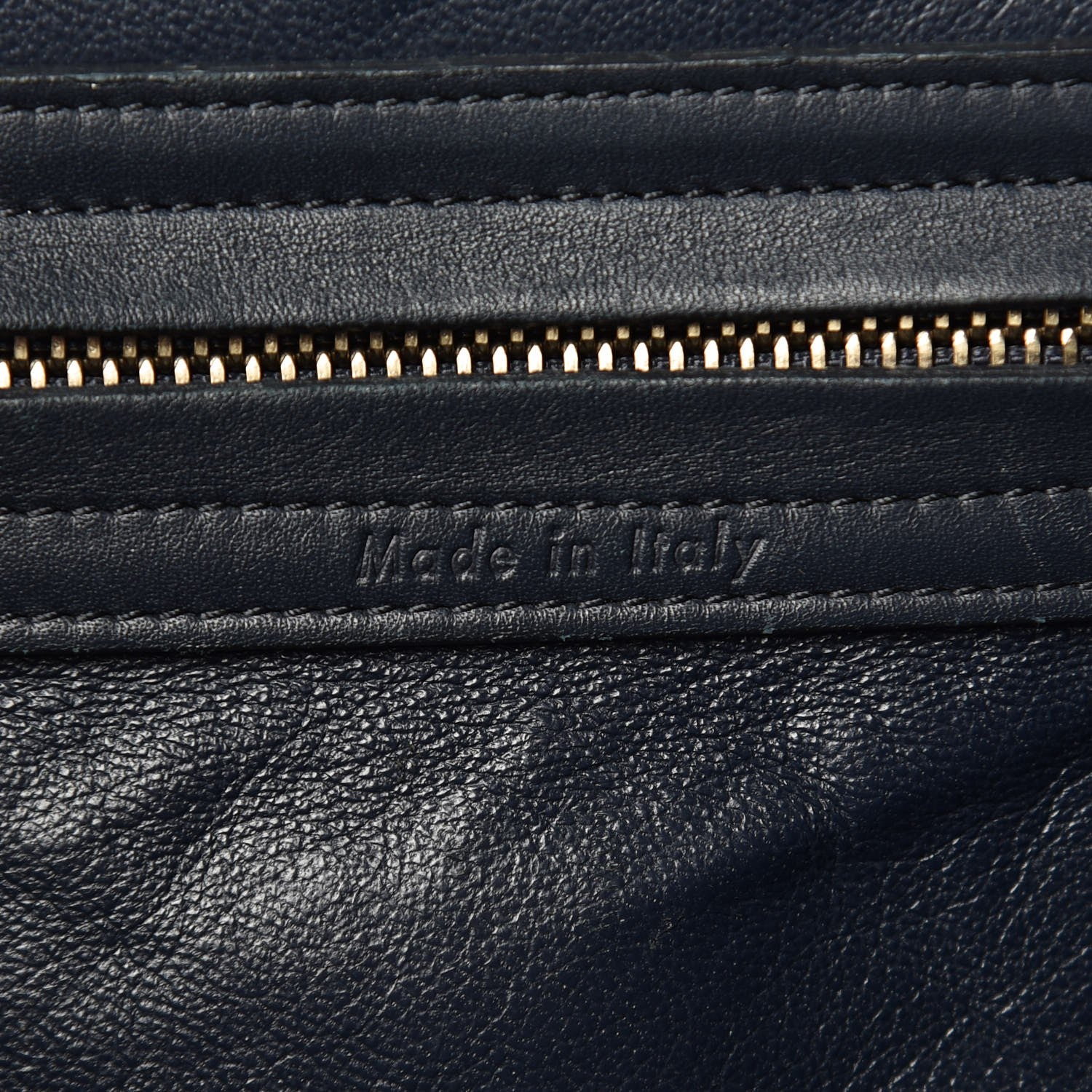 Celine Crocodile Embossed Nubuck Medium Phantom Luggage Navy 7 of 24