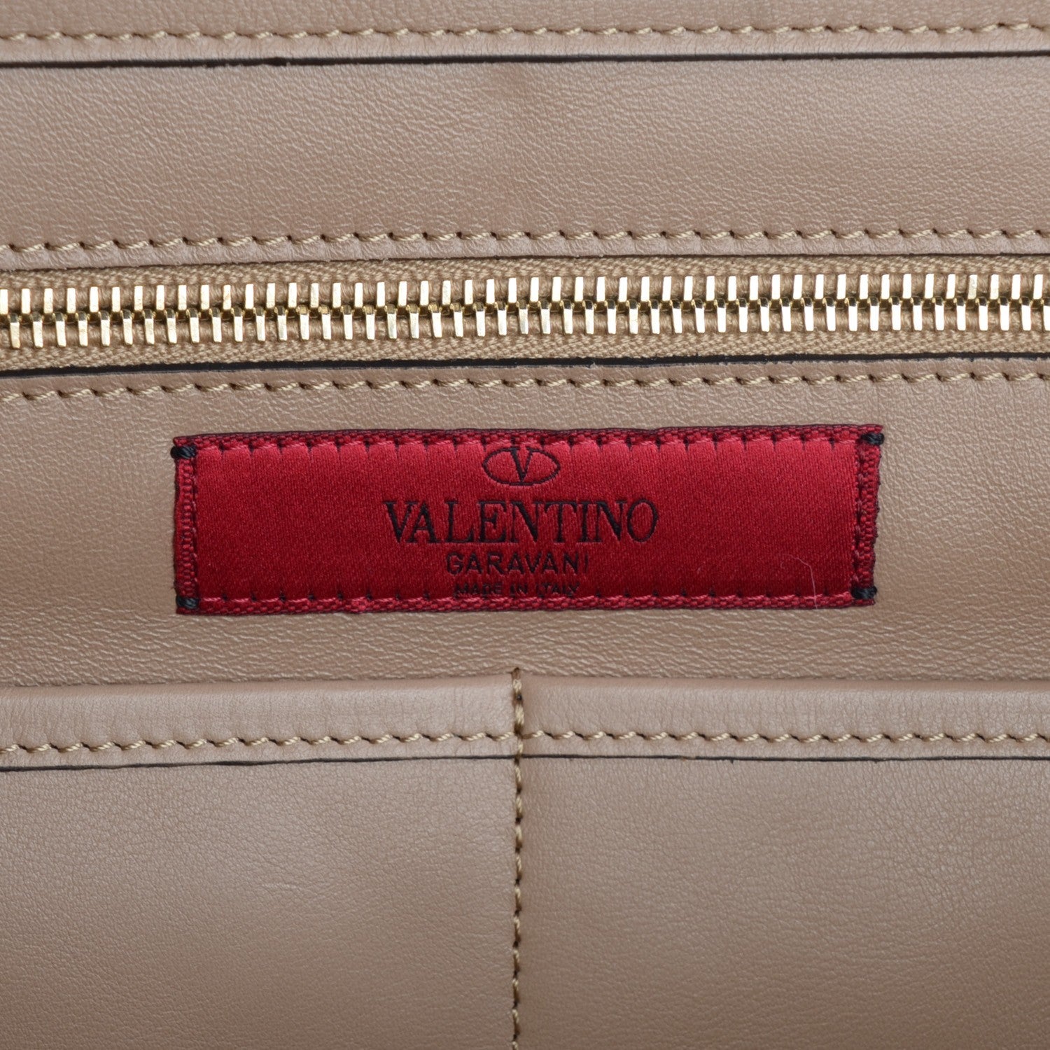 Valentino Garavani Vitello Medium Rockstud Tote Alpaca 8 of 10